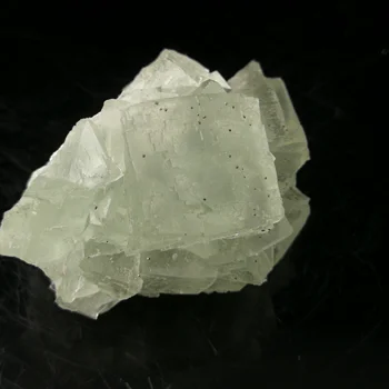 35.1 gNatural žalia fluorito, krištolas, kvarcas, mineralinio mėginiai