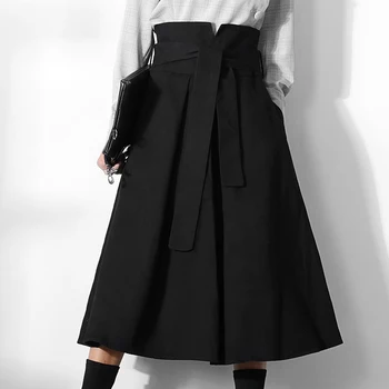 2021 m. pavasarį moterų sijonai mados juoda temperamentas-line sijonas aukštu juosmeniu dizaino vidutinio ilgio sijonas